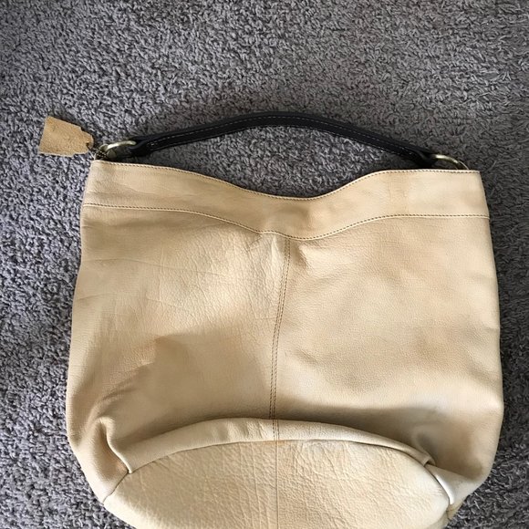 Global Accessories Women's Leather Handbag - Picture 8 of 8